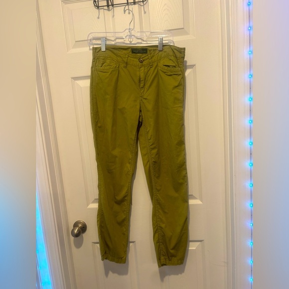 Lauren Ralph Lauren Green Chino Jogger Pants Size 4. - Picture 1 of 6